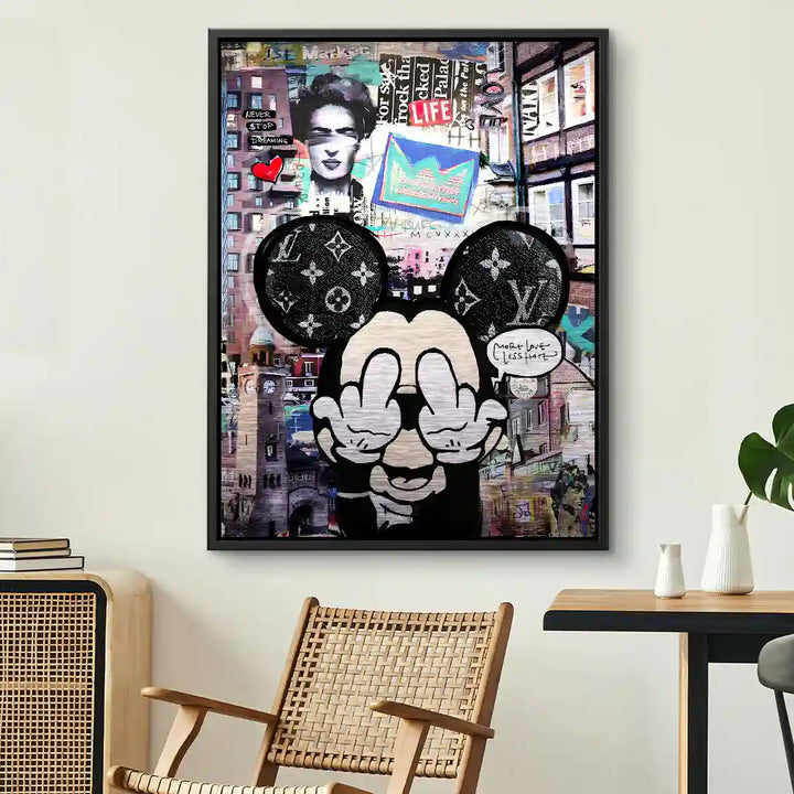 Modernes Wandbild mit Mickey-Mouse-Graffiti und urbanem Collage-Stil, Pop Art Kunst