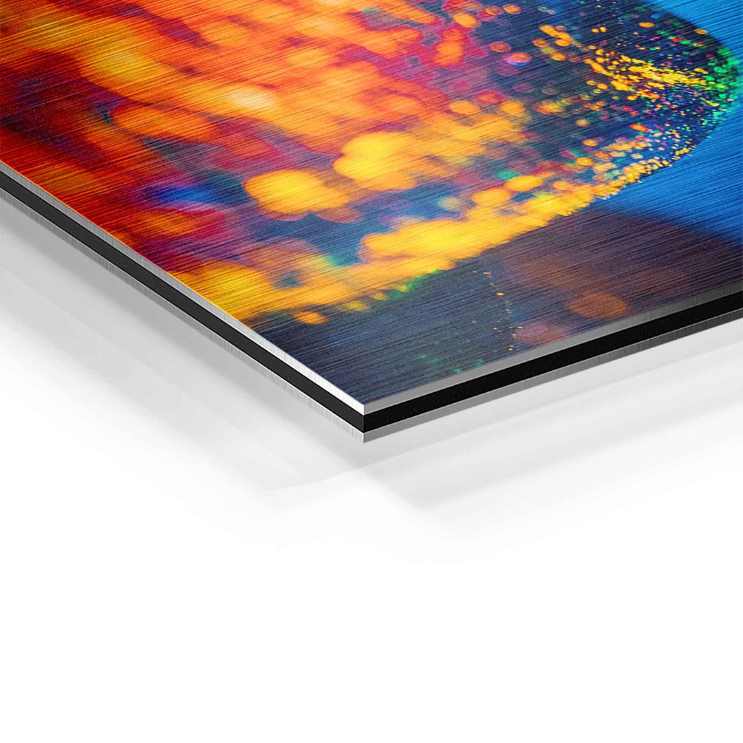 Detailaufnahme von Wandbild auf Aluminium, bunte abstrakte Farben, gebürstete Oberfläche