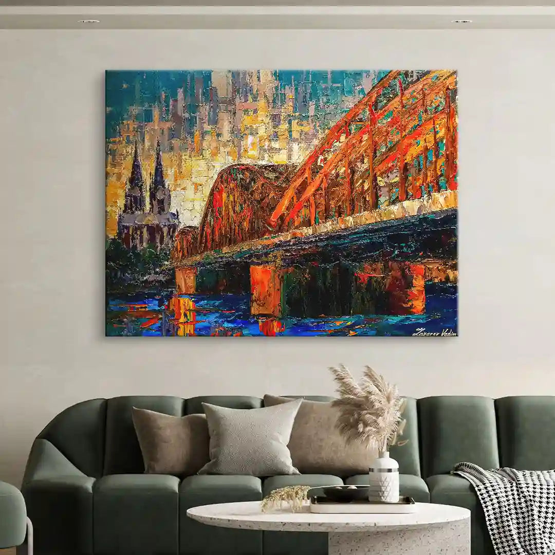 Modernes Wandbild mit Kölner Dom und Hohenzollernbrücke in bunten Farben im Wohnzimmer