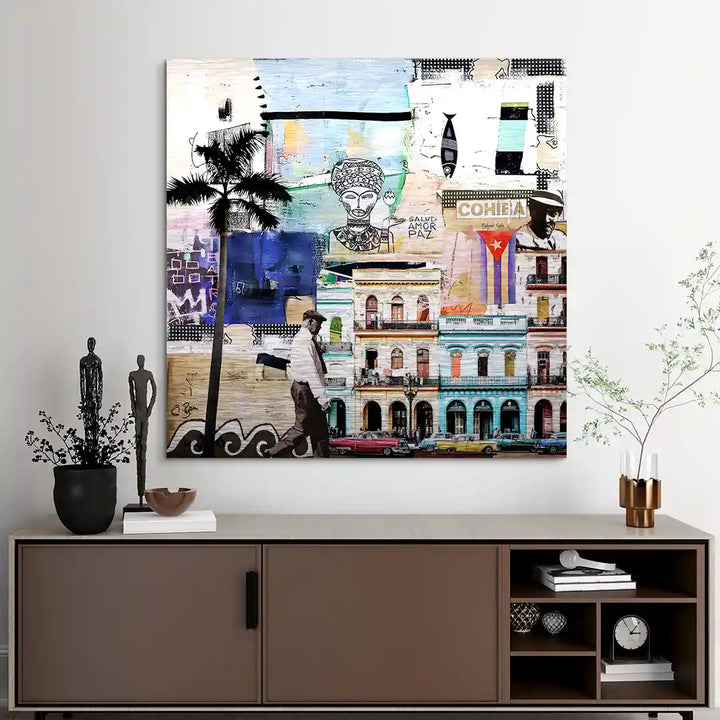 Modernes Wandbild Kuba Collage mit Oldtimern, Palmen und Havanna-Fassaden im Wohnzimmer