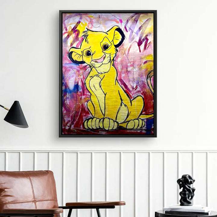 Buntes Leinwandbild mit gelbem Löwenmotiv im modernen Wohnzimmer, Pop Art Kunst