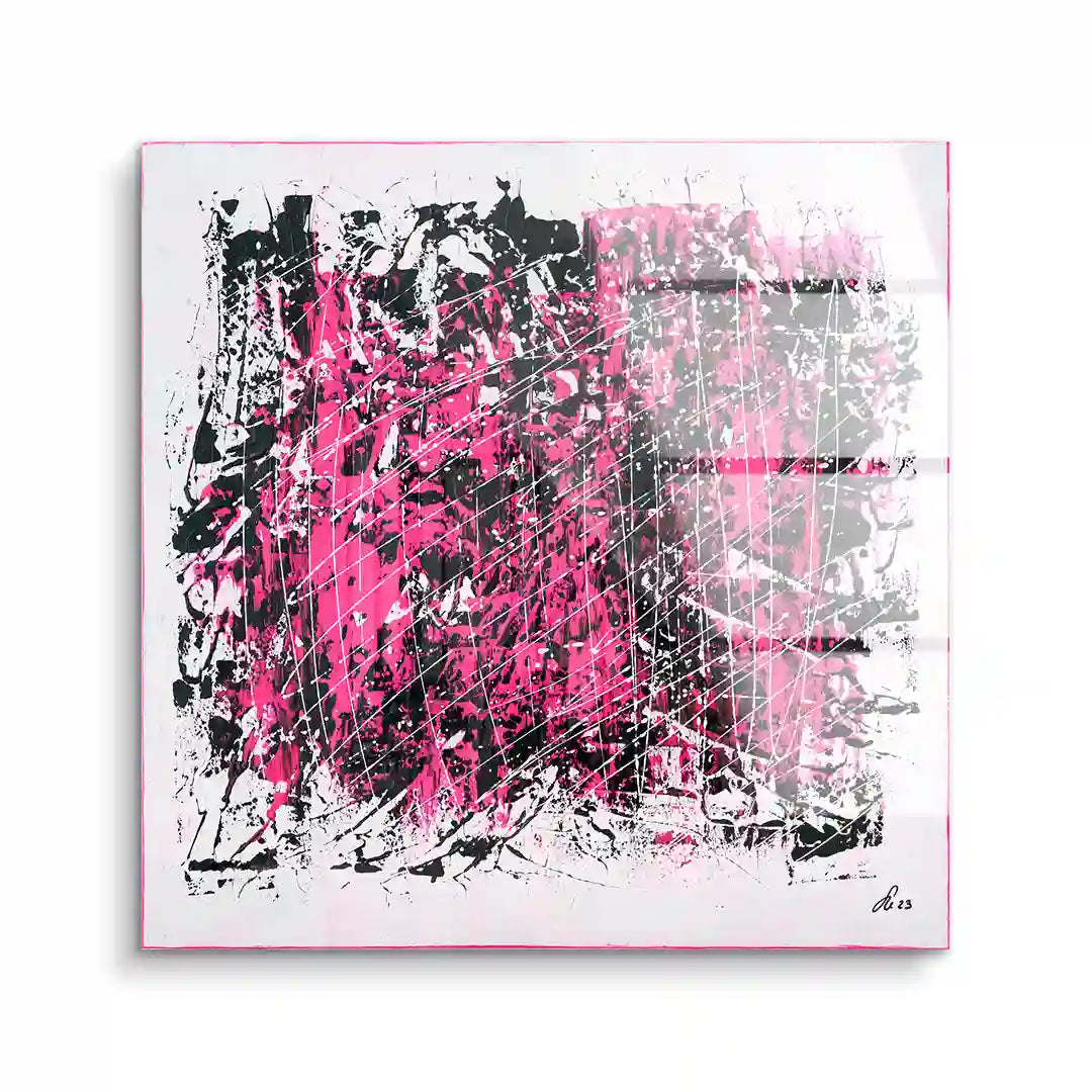 Modernes abstraktes Wandbild mit pinken, schwarzen und weißen Farbakzenten auf Acrylglas