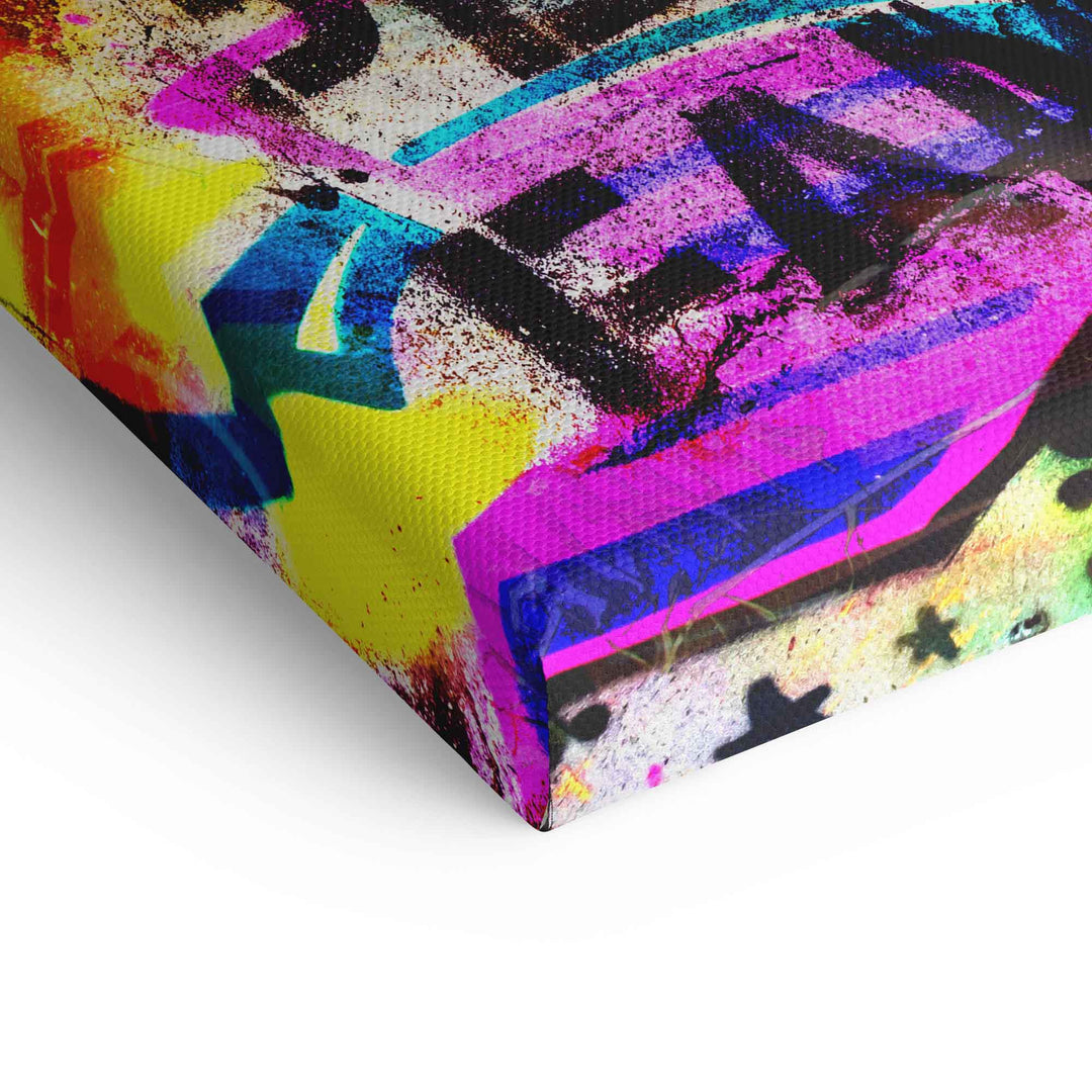 Detailaufnahme Graffiti Wandbild auf Leinwand mit bunten Farben und Schwarzschrift