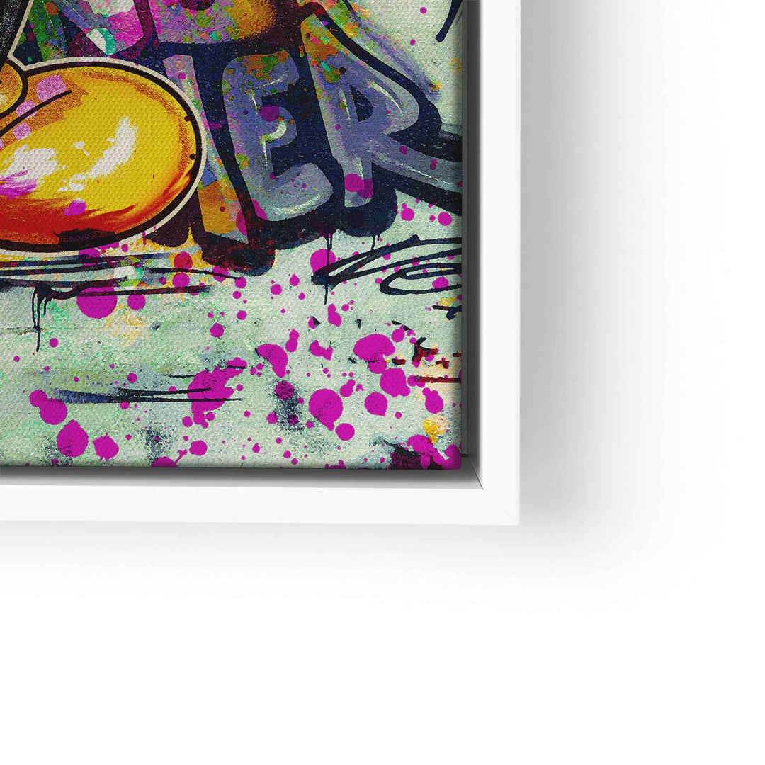 Bunter Ausschnitt eines Graffiti-Wandbilds mit kräftigen Farben und Comic-Elementen