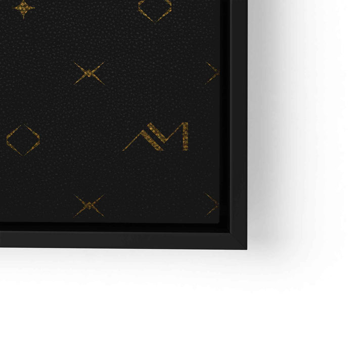 Detail eines modernen Wandbilds mit goldenen geometrischen Mustern auf schwarzem Hintergrund