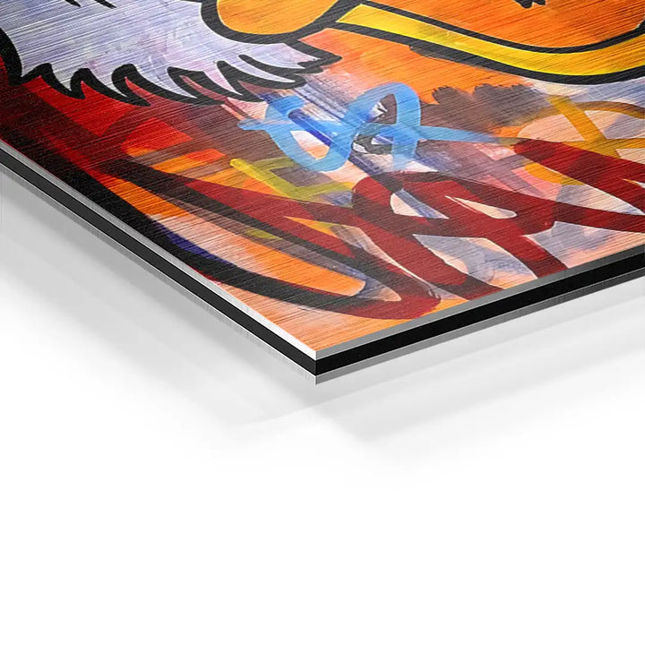 Detailansicht Wandbild im Pop Art Stil mit buntem Graffiti und gelber Umrandung auf Aluminium