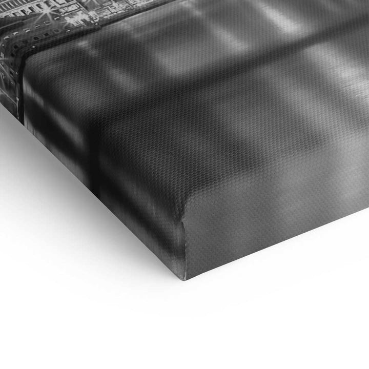 Detailansicht einer Leinwand mit New York City Skyline in Schwarz-Weiß als Wandbild