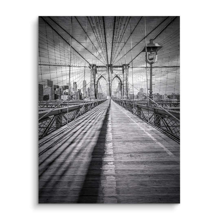 Schwarz-weiß Wandbild der Brooklyn Bridge mit Blick auf New York Skyline, modernes Kunstdruck