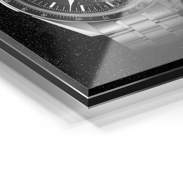 Detailaufnahme Wandbild Omega Moon Uhr in Acrylglas, modernes Design, schwarz-silber