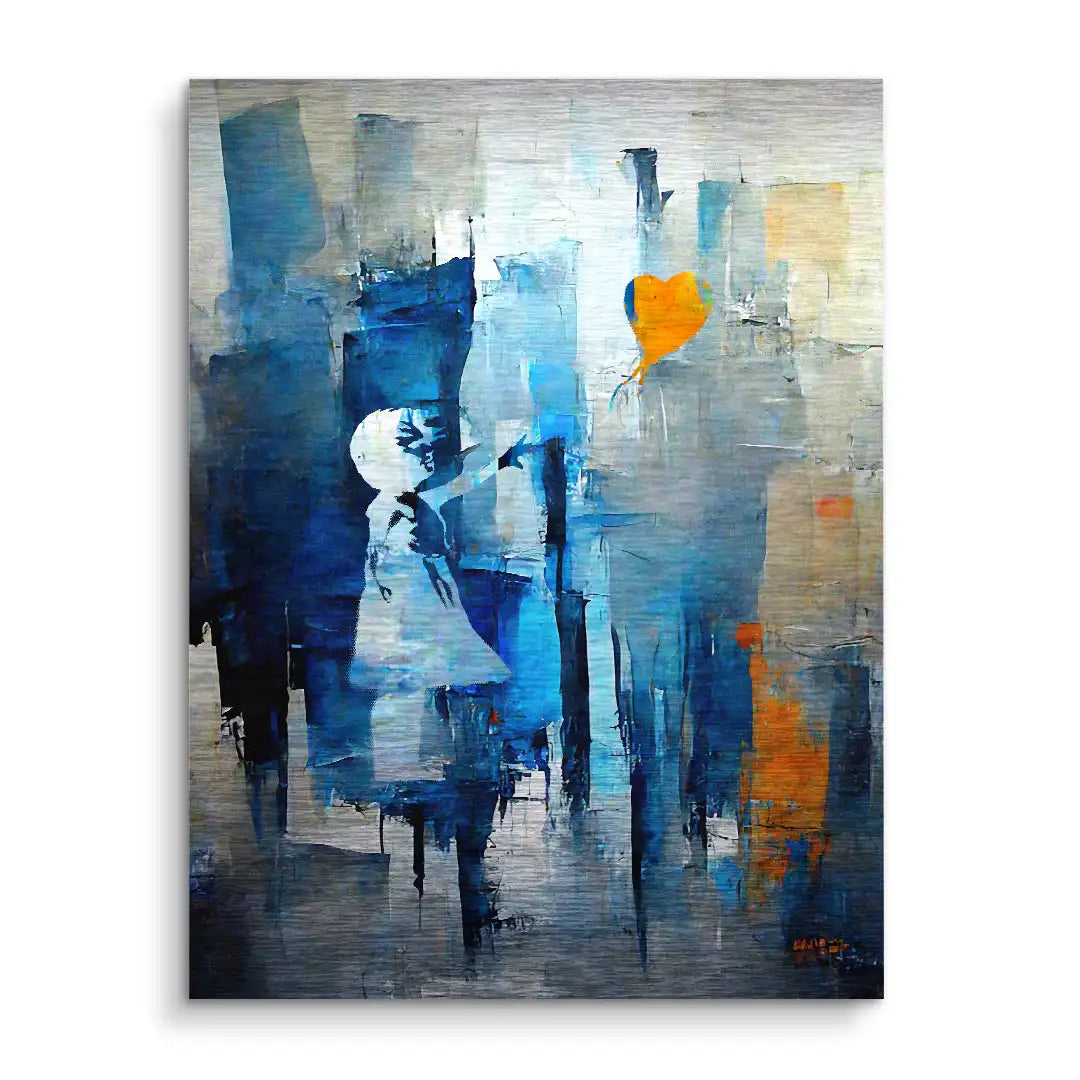 Modernes Wandbild mit Mädchen in Blau und schwebendem orangefarbenem Herz, abstrakte Kunst