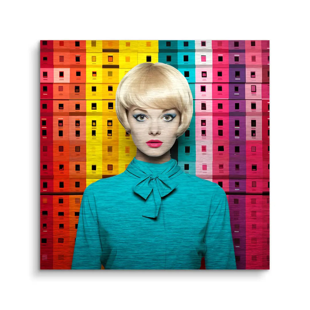 Pantone woman