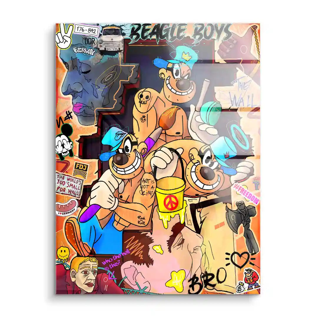 Comic Wandbild mit Panzerknacker Figuren, bunter Streetart, Peace-Symbol, Graffiti und Collage-Elementen