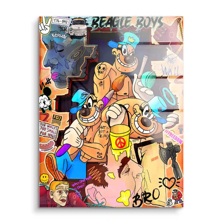 Comic Wandbild mit Panzerknacker Figuren, bunter Streetart, Peace-Symbol, Graffiti und Collage-Elementen