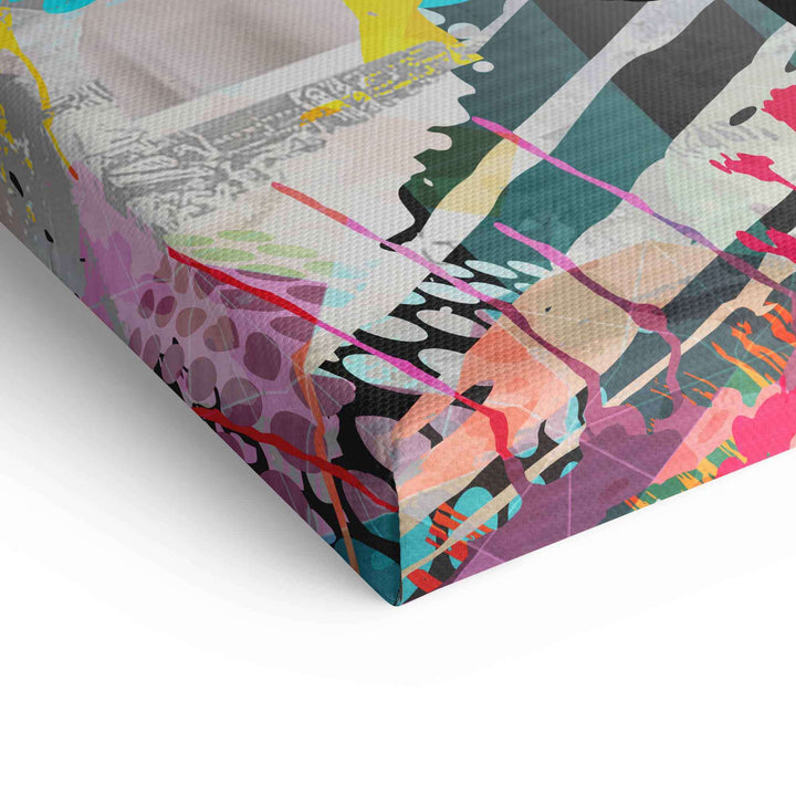 Detail eines Pop Art Wandbilds auf Leinwand mit bunten, abstrakten Farbflächen und Mustern