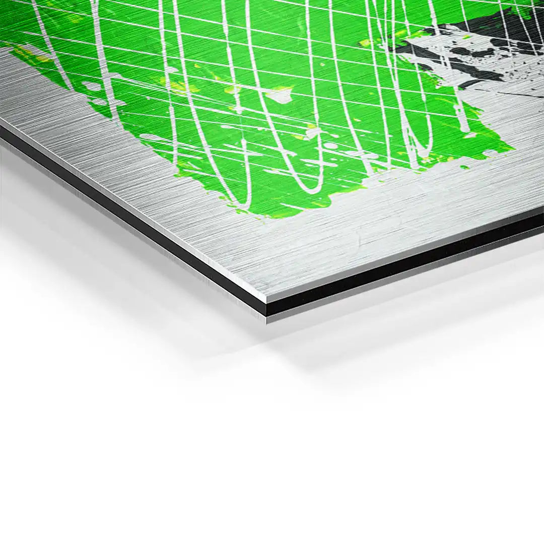 Detailaufnahme Wandbild auf Aluminium, grüne abstrakte Kunst, gebürstete Oberfläche