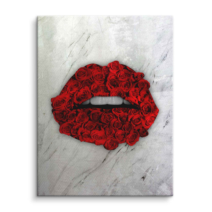 Leinwandbild Lippen aus roten Rosen auf marmoriertem Hintergrund, moderne Wandkunst