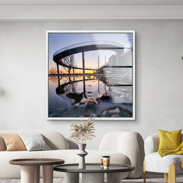 Modernes Wandbild mit Brücke und See im Sonnenuntergang, stilvolles Wohnzimmer-Dekor.
