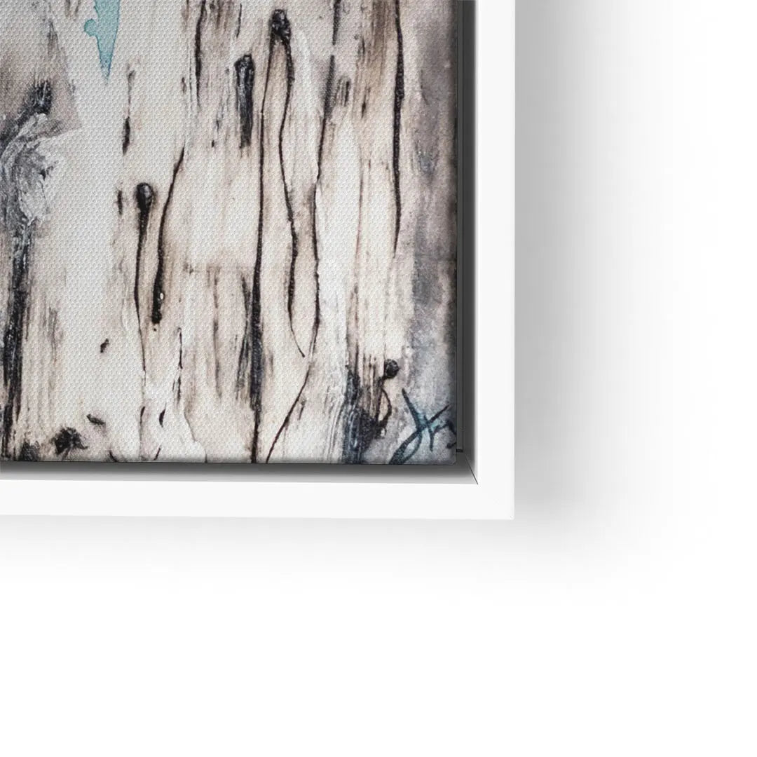 Abstraktes Wandbild auf Leinwand mit Strukturen in Beige und Schwarz im weißen Rahmen