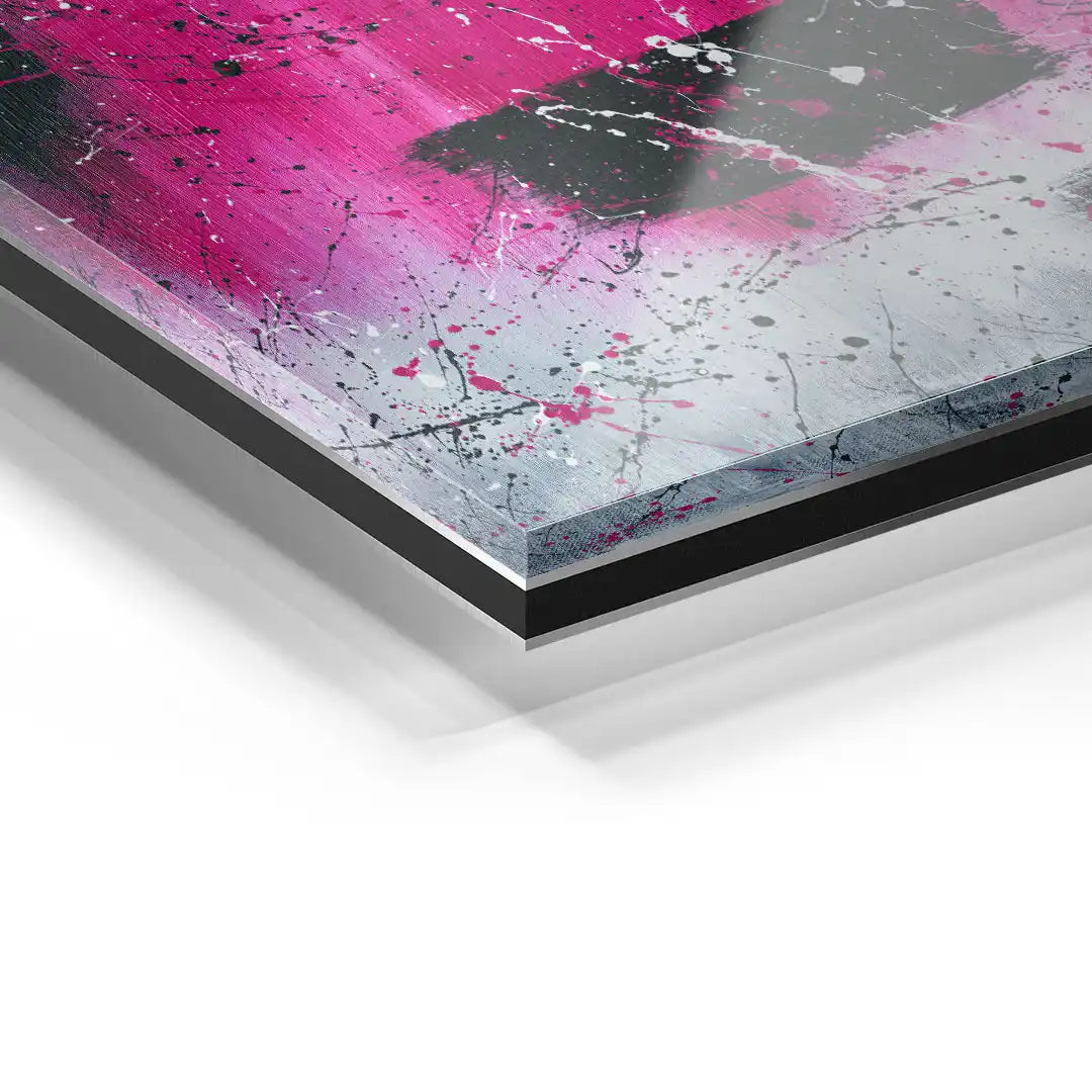 Detail eines modernen Acrylglas-Wandbilds mit abstrakter Space-Kunst in Pink und Grau