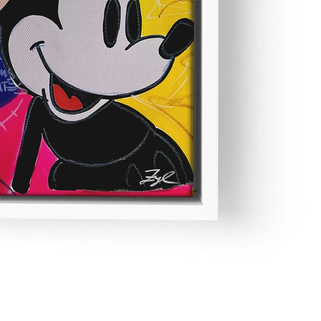 Modernes Pop Art Wandbild einer Comicfigur auf buntem Hintergrund im weißen Rahmen