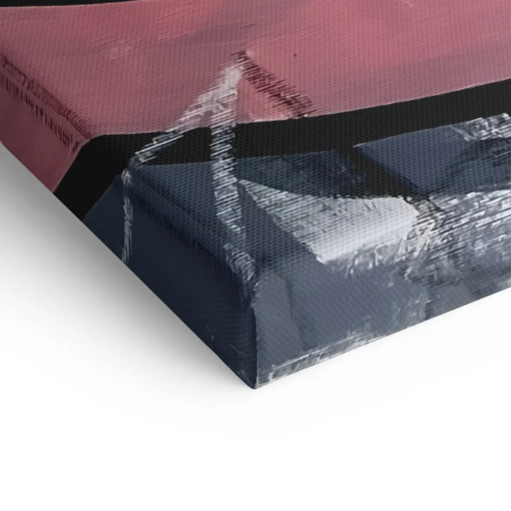 Detailaufnahme eines modernen Wandbilds auf Leinwand mit abstrakten Farbflächen in Rosa, Schwarz und Blau