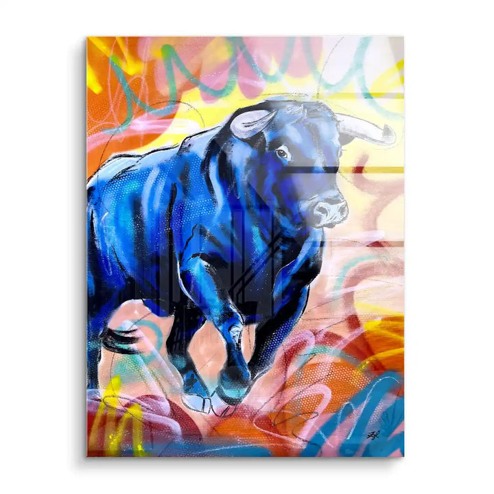 Modernes Wandbild mit blauem Stier, Graffiti-Elemente und bunter Hintergrund-Kunst