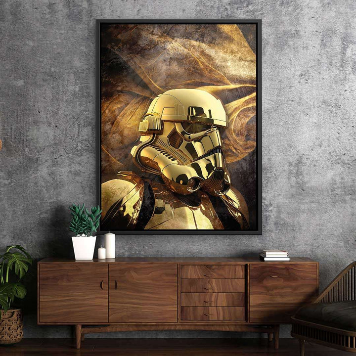 Goldener Stormtrooper Helm Wandbild im modernen Wohnzimmer, Pop Art Kunst auf Leinwand