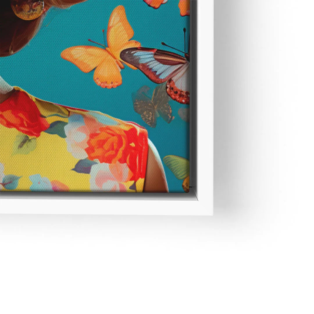 Buntes Wandbild mit Frau im Blumenmuster-Kleid und Schmetterlingen vor blauem Hintergrund