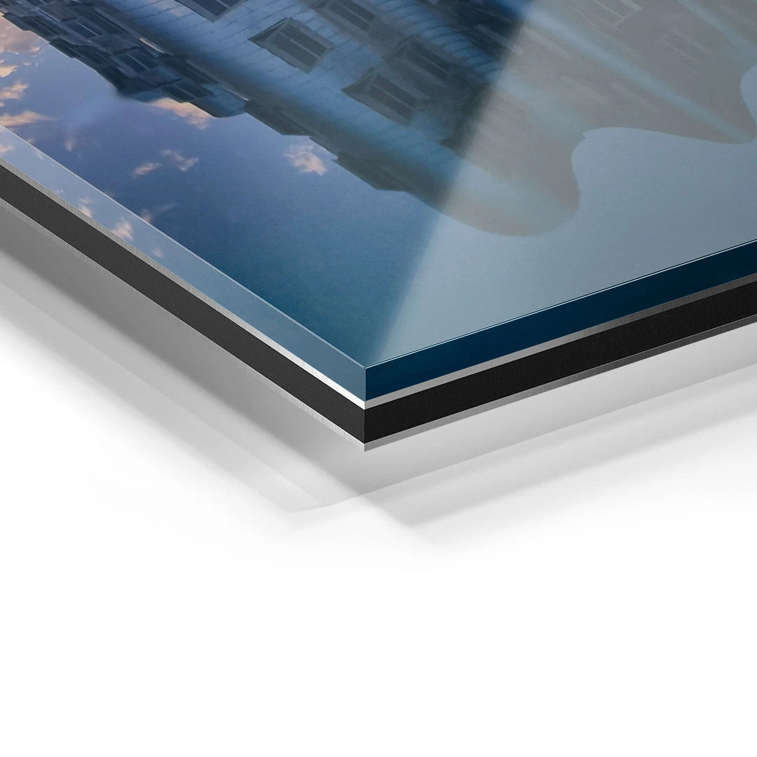 Detailansicht Acrylglas Wandbild mit moderner Architektur im Himmel-Design