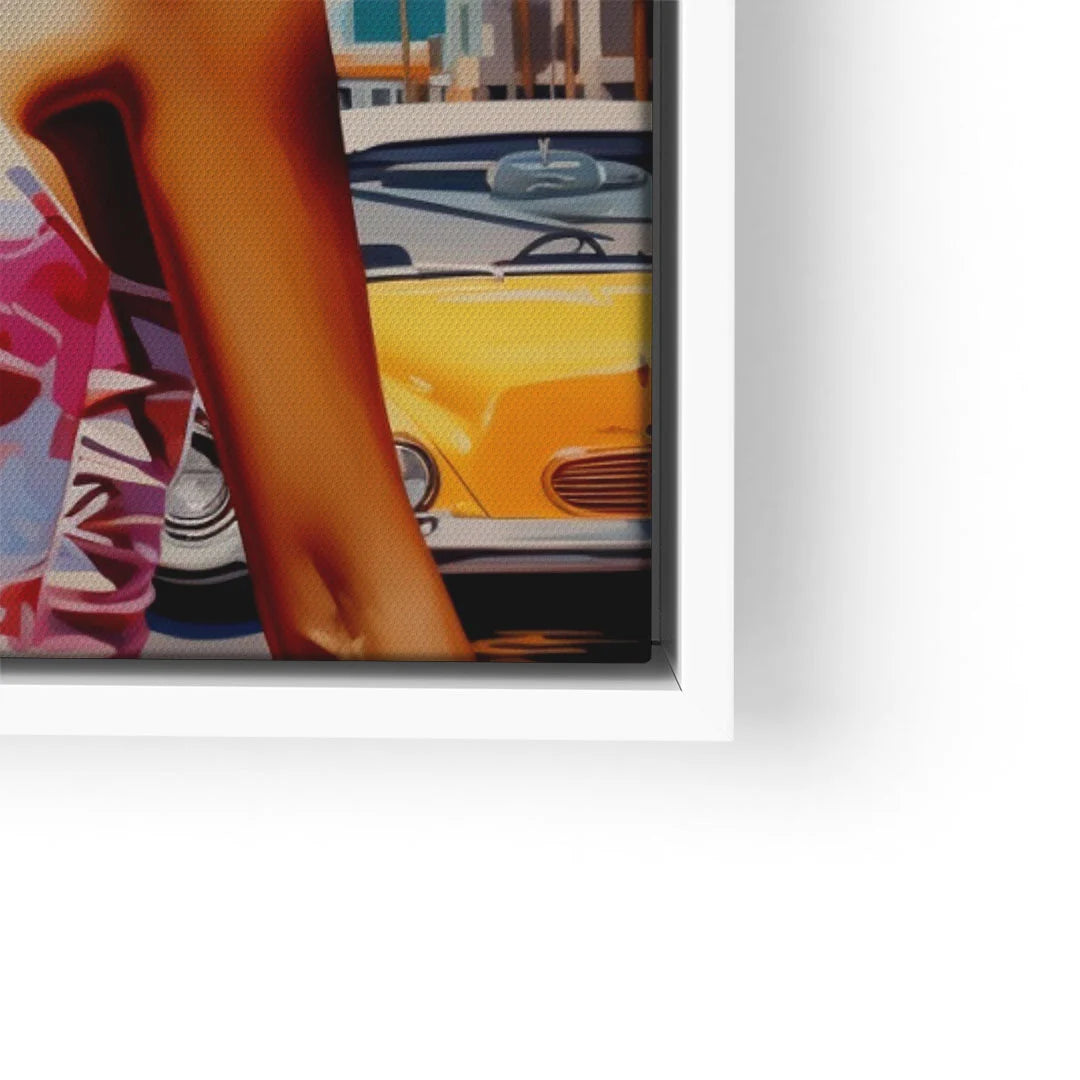 Pop Art Wandbild mit Frau im bunten Outfit und gelbem Oldtimer vor Stadtmotiv