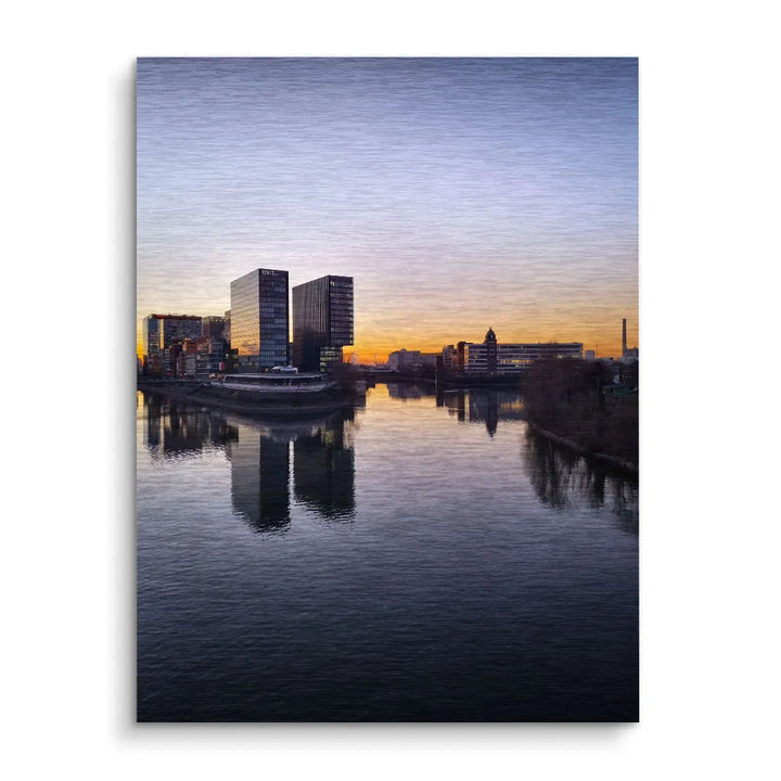 Modernes Wandbild mit Sonnenuntergang, Skyline und Hochhäusern am Fluss, Stadtmotiv Kunst