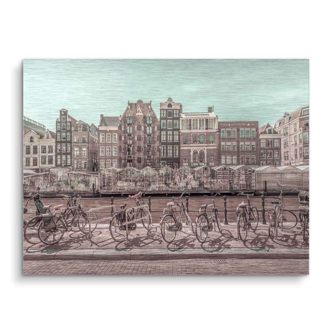 Vintage Wandbild Amsterdam, Grachtenhäuser und Fahrräder am Kanal, urbanes Stadtmotiv