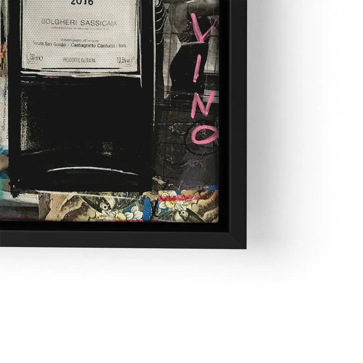 Modernes Wandbild mit Weinflasche, Collage-Stil und Schriftzug VINO in Schwarzrahmen